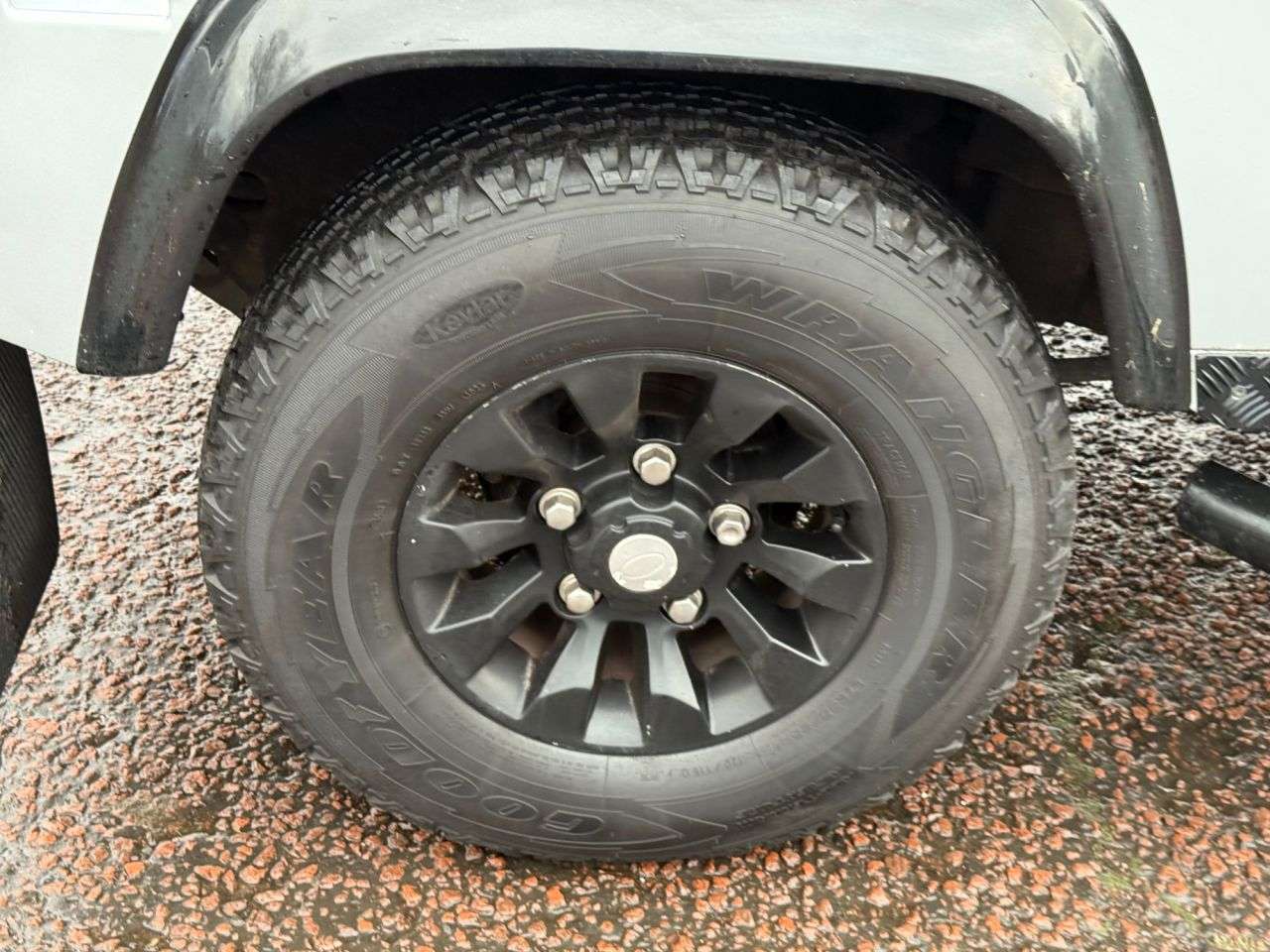 2011 LAND ROVER DEFENDER 2011 LAND ROVER DEFENDER