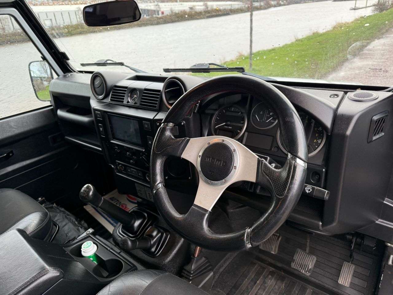 2011 LAND ROVER DEFENDER 2011 LAND ROVER DEFENDER