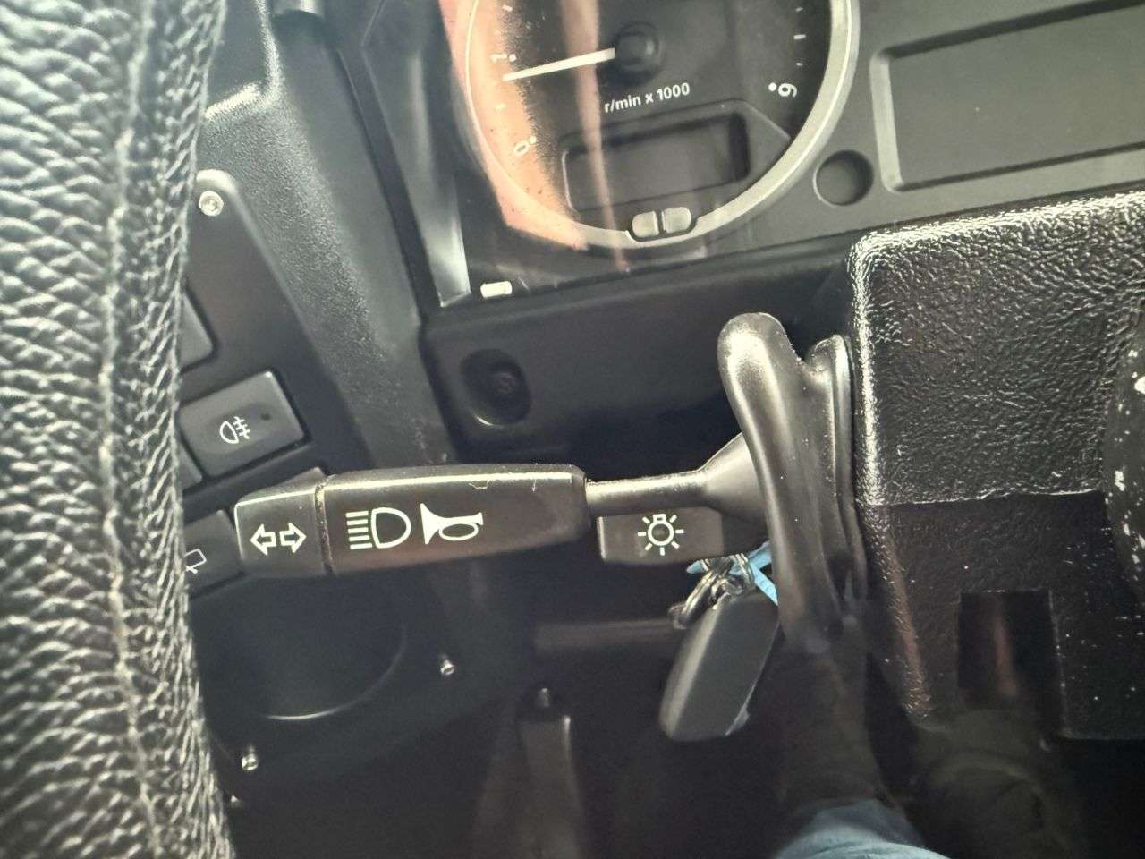 2011 LAND ROVER DEFENDER 2011 LAND ROVER DEFENDER