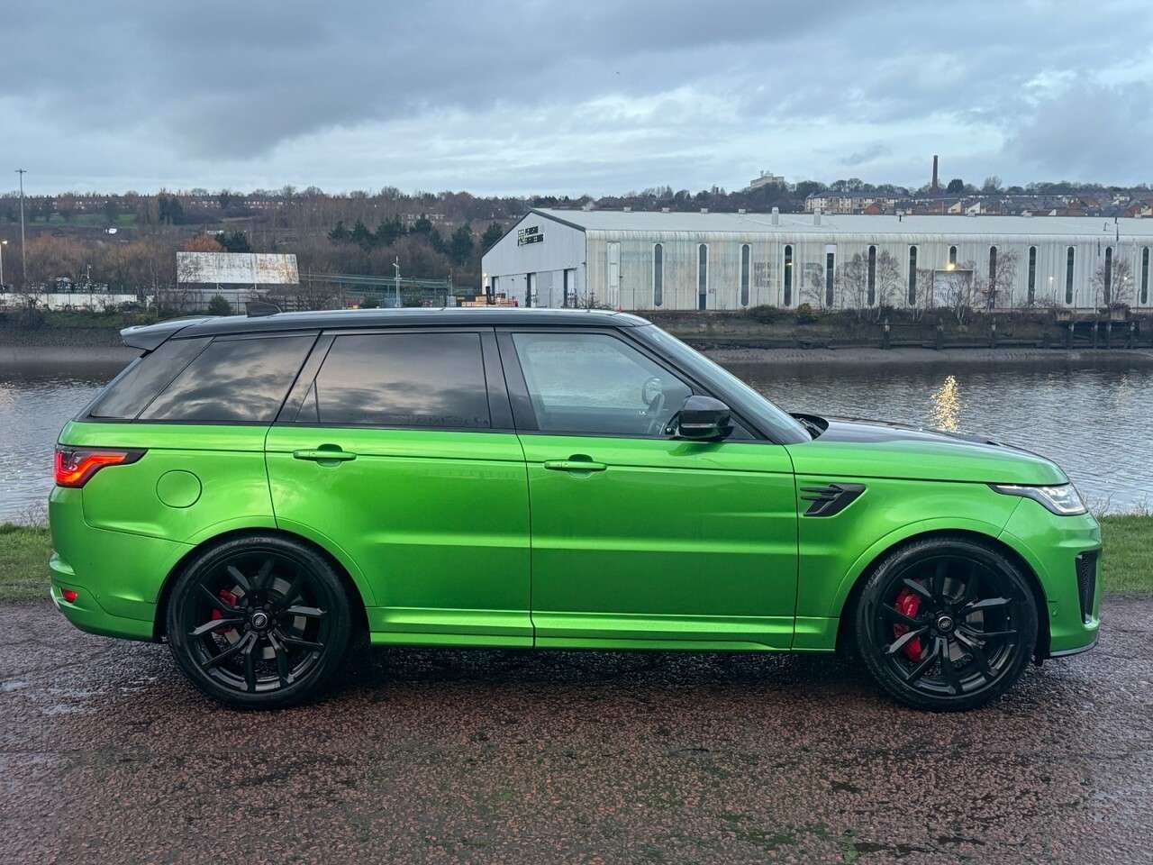 A 2020 LAND ROVER RANGE ROVER SPORT SVR 5.0 P575 V8 GPF SVR SUV 5dr Petrol Auto 4WD Euro 6 (s/s) (575 ps) SUPER LOW A 2020 LAND ROVER RANGE ROVER SPORT SVR 5.0 P575 V8 GPF SVR SUV 5dr Petrol Auto 4WD Euro 6 (s/s) (575 ps) SUPER LOW