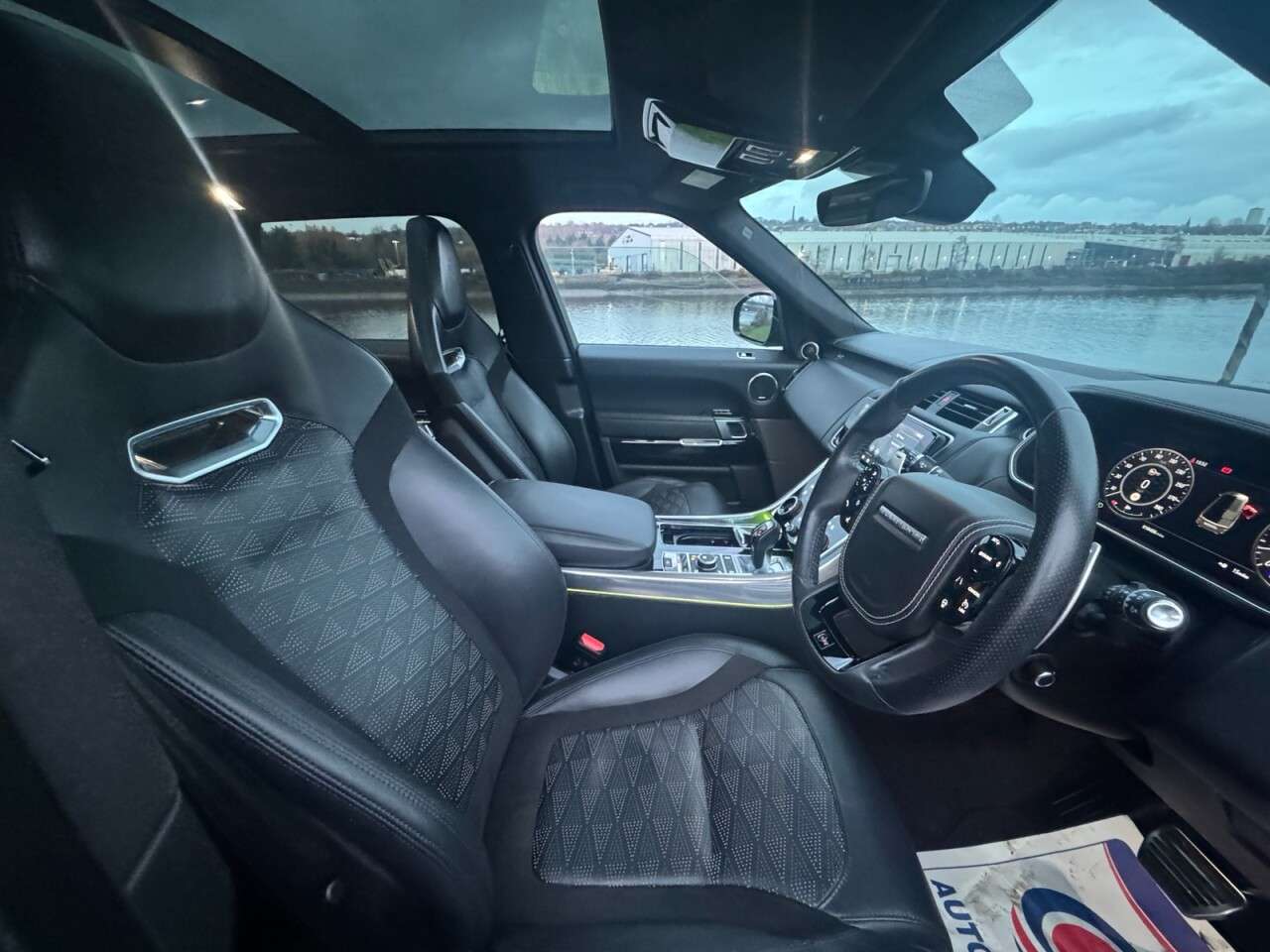 2020 LAND ROVER RANGE ROVER SPORT SVR 2020 LAND ROVER RANGE ROVER SPORT SVR