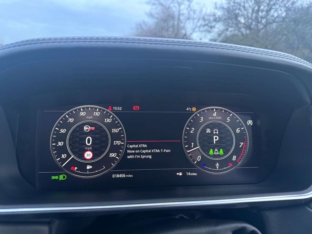 2020 LAND ROVER RANGE ROVER SPORT SVR 2020 LAND ROVER RANGE ROVER SPORT SVR