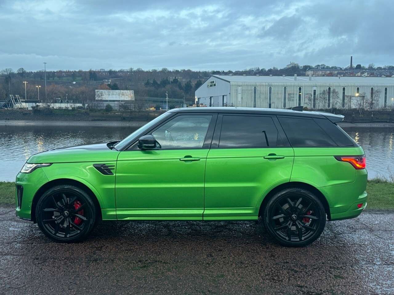 2020 LAND ROVER RANGE ROVER SPORT SVR 2020 LAND ROVER RANGE ROVER SPORT SVR