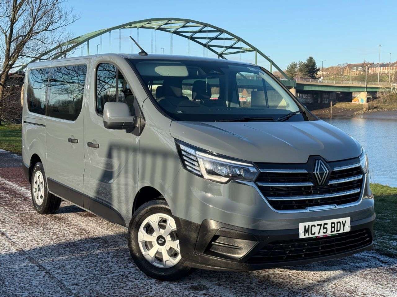 A 2025 RENAULT TRAFIC 2.0L 4d AUTO 168 BHP REVERSE 360 CAMERA, BRAND NEW A 2025 RENAULT TRAFIC 2.0L 4d AUTO 168 BHP REVERSE 360 CAMERA, BRAND NEW