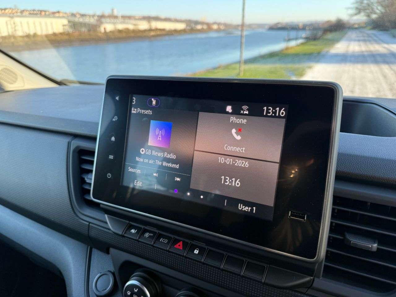 2025 RENAULT TRAFIC 2025 RENAULT TRAFIC