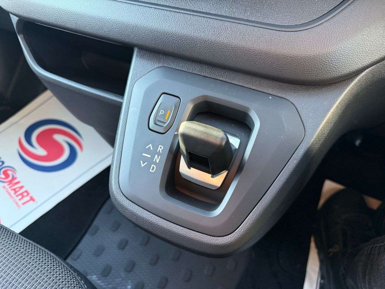 2025 RENAULT TRAFIC 2025 RENAULT TRAFIC