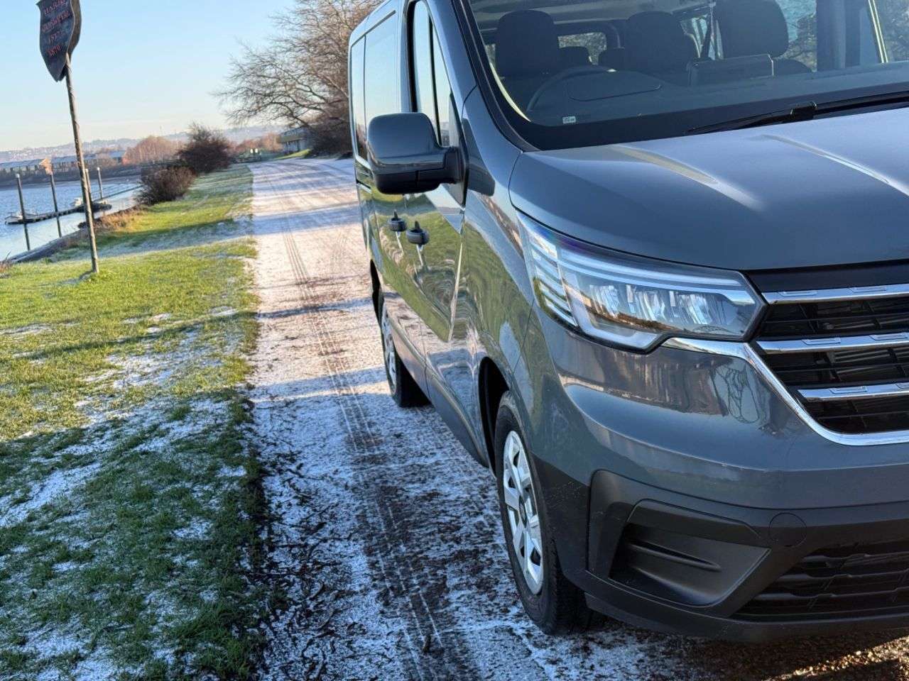 2025 RENAULT TRAFIC 2025 RENAULT TRAFIC