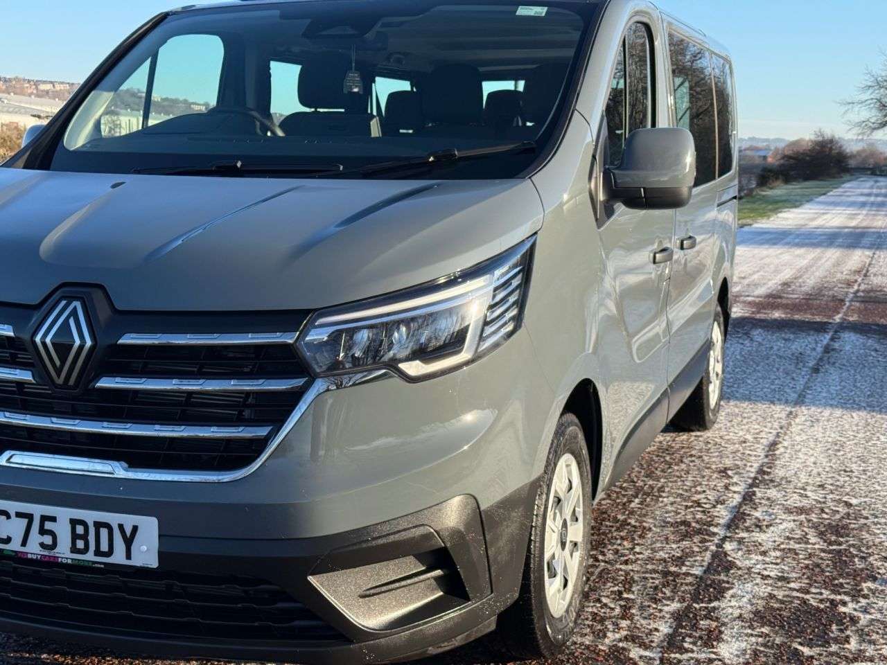 2025 RENAULT TRAFIC 2025 RENAULT TRAFIC