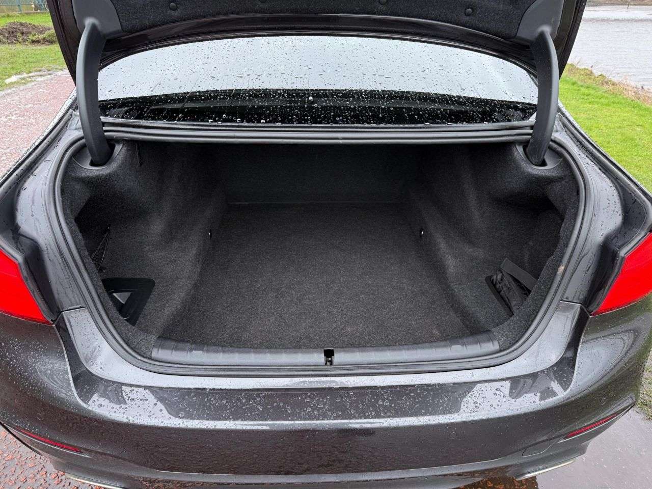 2020 BMW 5 SERIES 2020 BMW 5 SERIES