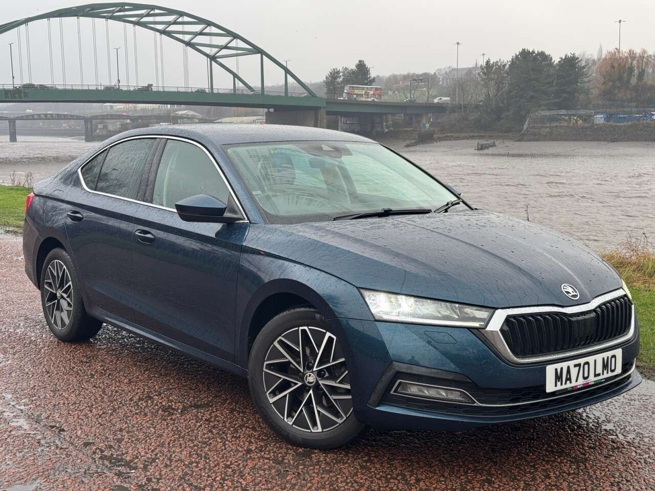 A 2020 SKODA OCTAVIA 2.0 TDI SE L First Edition Hatchback 5dr Diesel DSG Euro 6 (s/s) (150 ps) * A 2020 SKODA OCTAVIA 2.0 TDI SE L First Edition Hatchback 5dr Diesel DSG Euro 6 (s/s) (150 ps) *