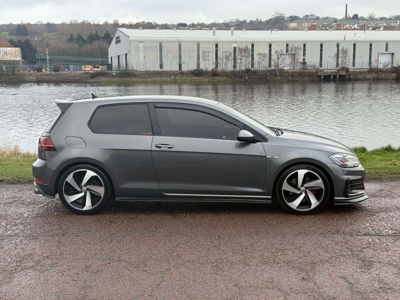 A 2017 VOLKSWAGEN GOLF 2.0 TSI BlueMotion Tech GTI Hatchback 3dr Petrol Manual Euro 6 (s/s) (230 p A 2017 VOLKSWAGEN GOLF 2.0 TSI BlueMotion Tech GTI Hatchback 3dr Petrol Manual Euro 6 (s/s) (230 p