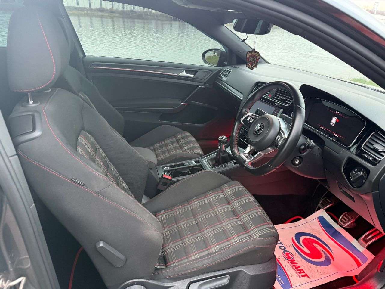 2017 VOLKSWAGEN GOLF 2017 VOLKSWAGEN GOLF