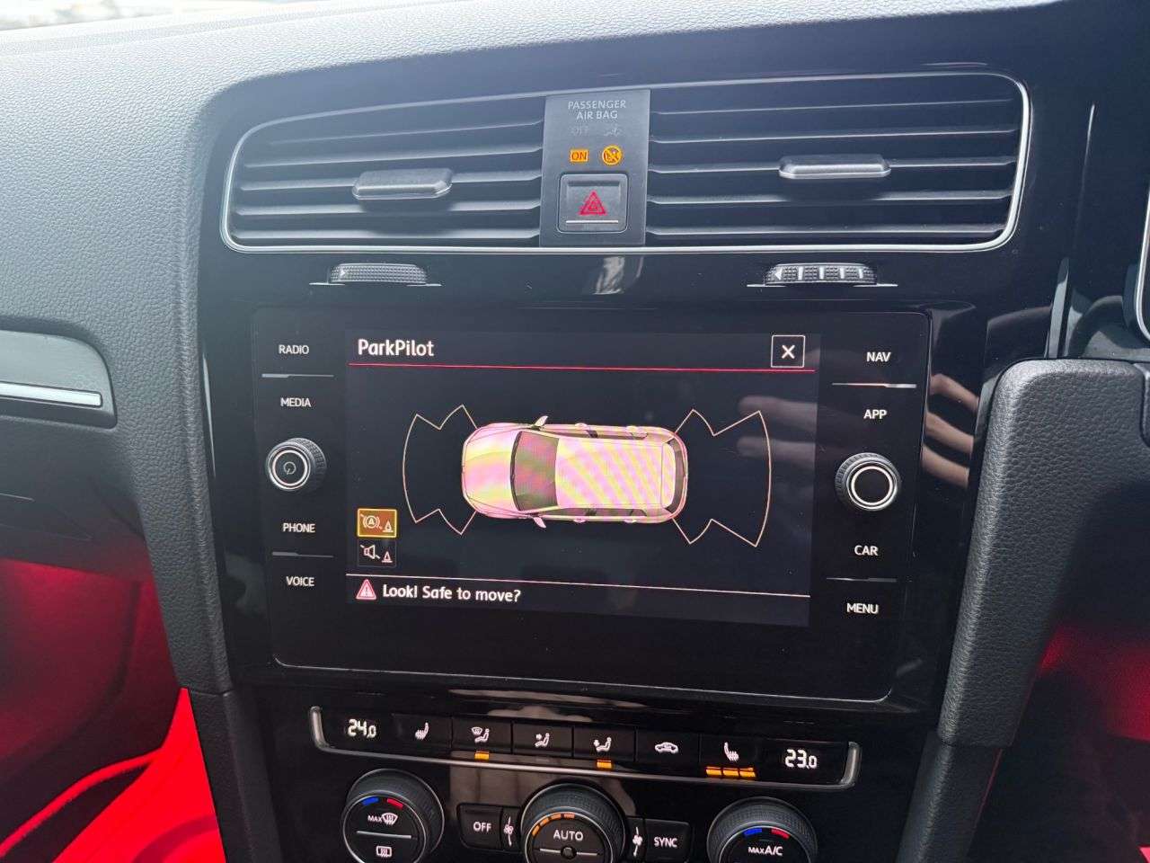 2017 VOLKSWAGEN GOLF 2017 VOLKSWAGEN GOLF