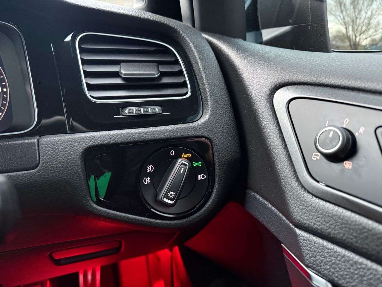 2017 VOLKSWAGEN GOLF 2017 VOLKSWAGEN GOLF