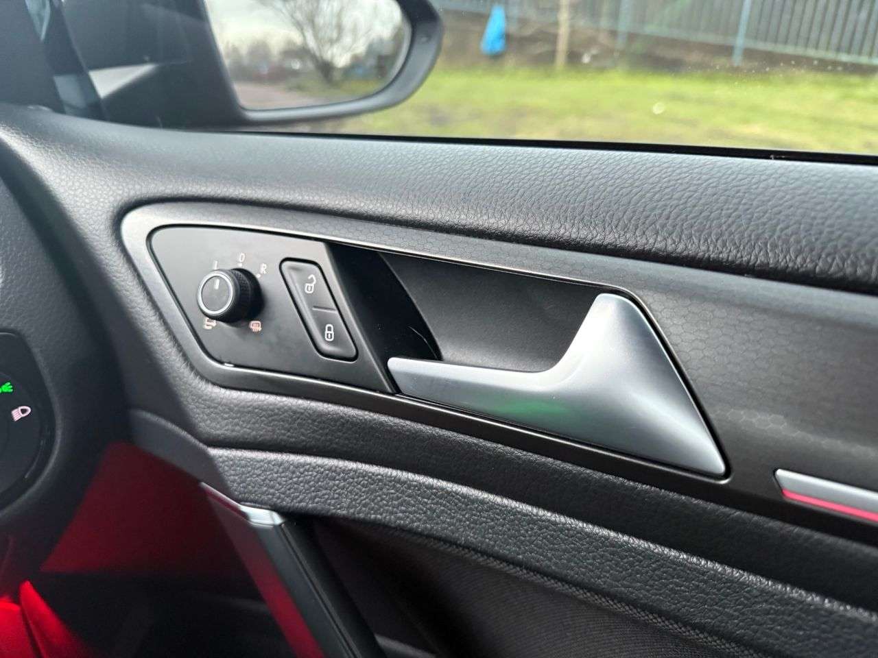 2017 VOLKSWAGEN GOLF 2017 VOLKSWAGEN GOLF