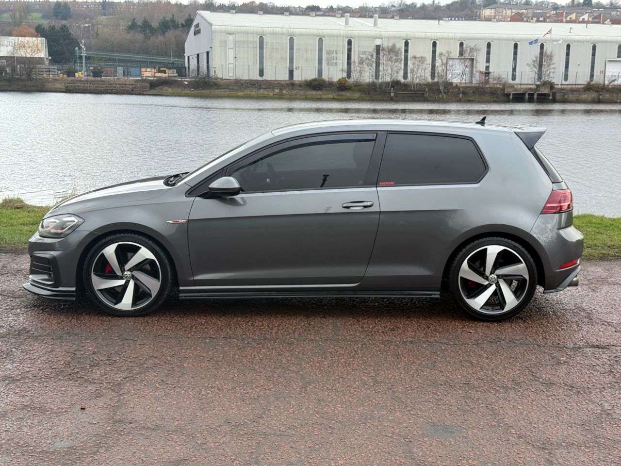 2017 VOLKSWAGEN GOLF 2017 VOLKSWAGEN GOLF