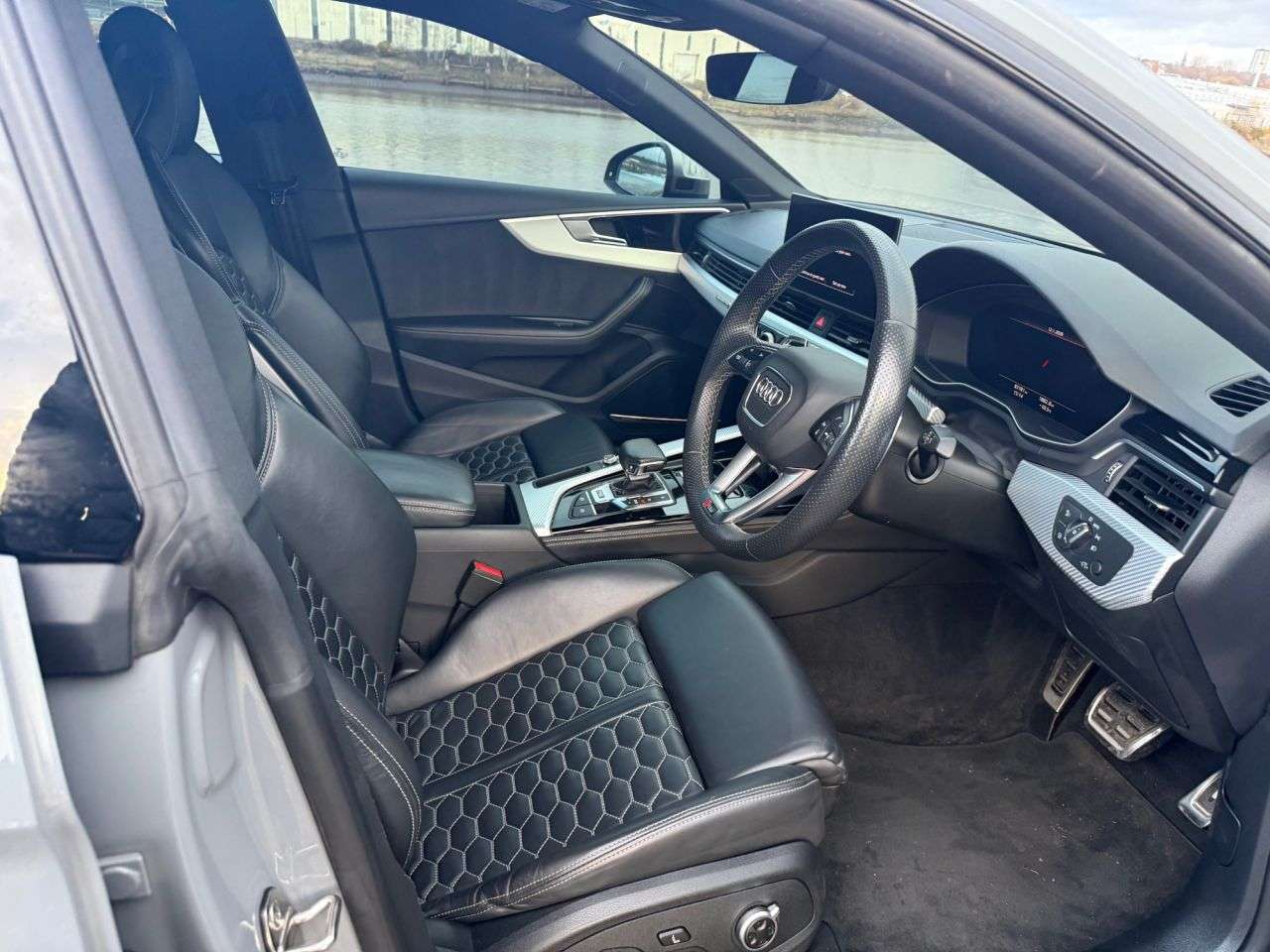 2022 AUDI RS5 2022 AUDI RS5