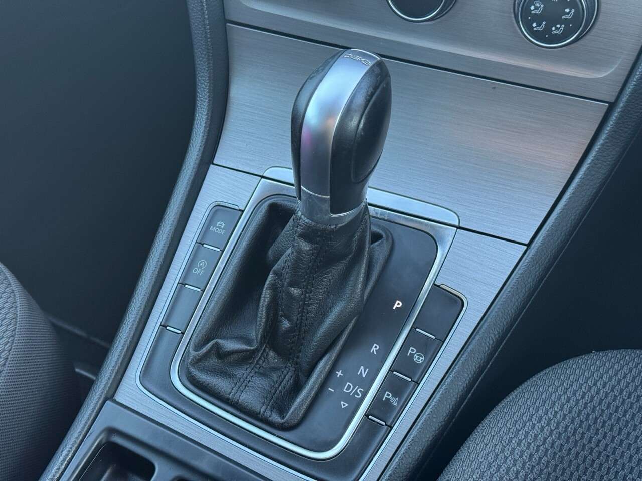 2015 VOLKSWAGEN GOLF 2015 VOLKSWAGEN GOLF