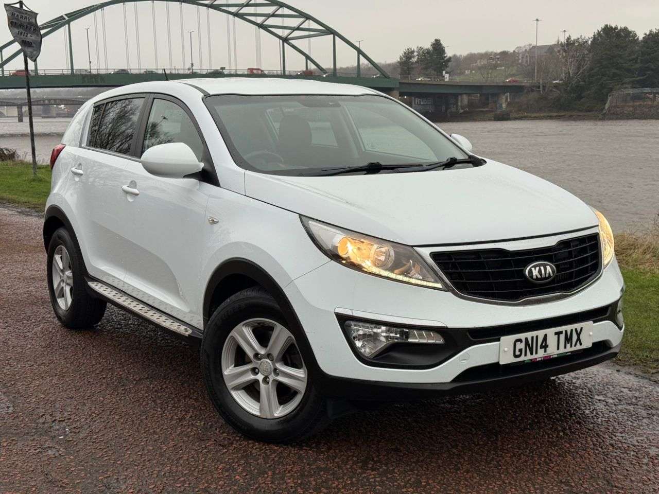 A 2014 KIA SPORTAGE 1.7 CRDi EcoDynamics 1 SUV 5dr Diesel Manual 2WD Euro 5 (s/s) (114 bhp) **A A 2014 KIA SPORTAGE 1.7 CRDi EcoDynamics 1 SUV 5dr Diesel Manual 2WD Euro 5 (s/s) (114 bhp) **A
