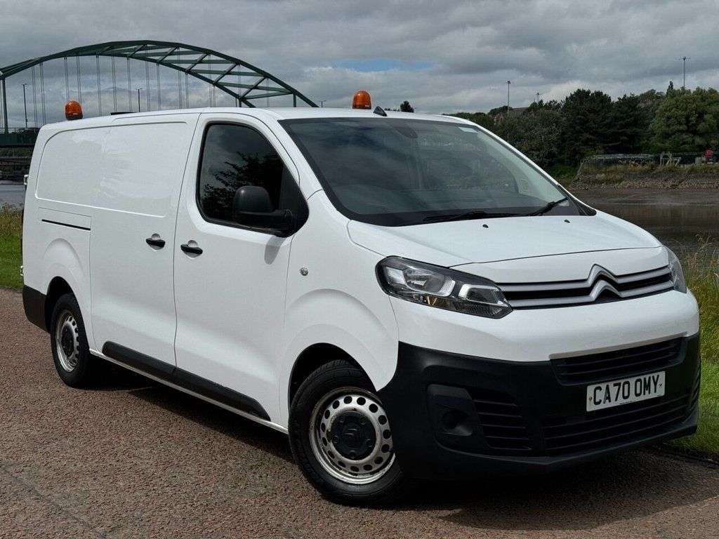 A 2020 CITROEN DISPATCH 1.5 BlueHDi 1200 Enterprise XL Panel Van 6dr Diesel Manual FWD 3 Euro 6 (s/ A 2020 CITROEN DISPATCH 1.5 BlueHDi 1200 Enterprise XL Panel Van 6dr Diesel Manual FWD 3 Euro 6 (s/