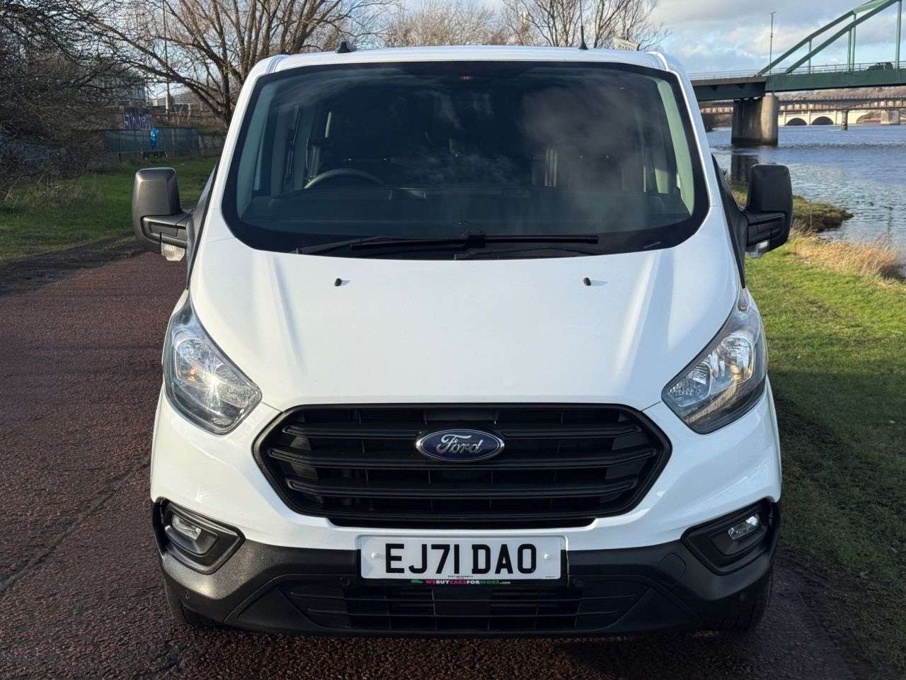 A 2021 FORD TRANSIT CUSTOM 2.0 320 EcoBlue Leader Crew Van Double Cab 5dr Diesel Manual L2 H1 Euro 6 ( A 2021 FORD TRANSIT CUSTOM 2.0 320 EcoBlue Leader Crew Van Double Cab 5dr Diesel Manual L2 H1 Euro 6 (
