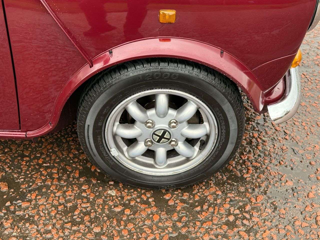 1989 AUSTIN MINI 1989 AUSTIN MINI