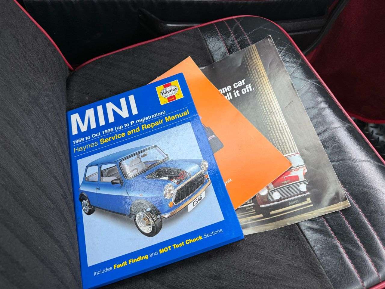 1989 AUSTIN MINI 1989 AUSTIN MINI
