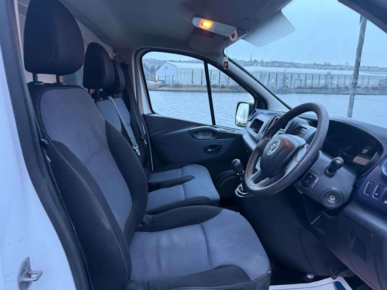 2017 VAUXHALL VIVARO 2017 VAUXHALL VIVARO