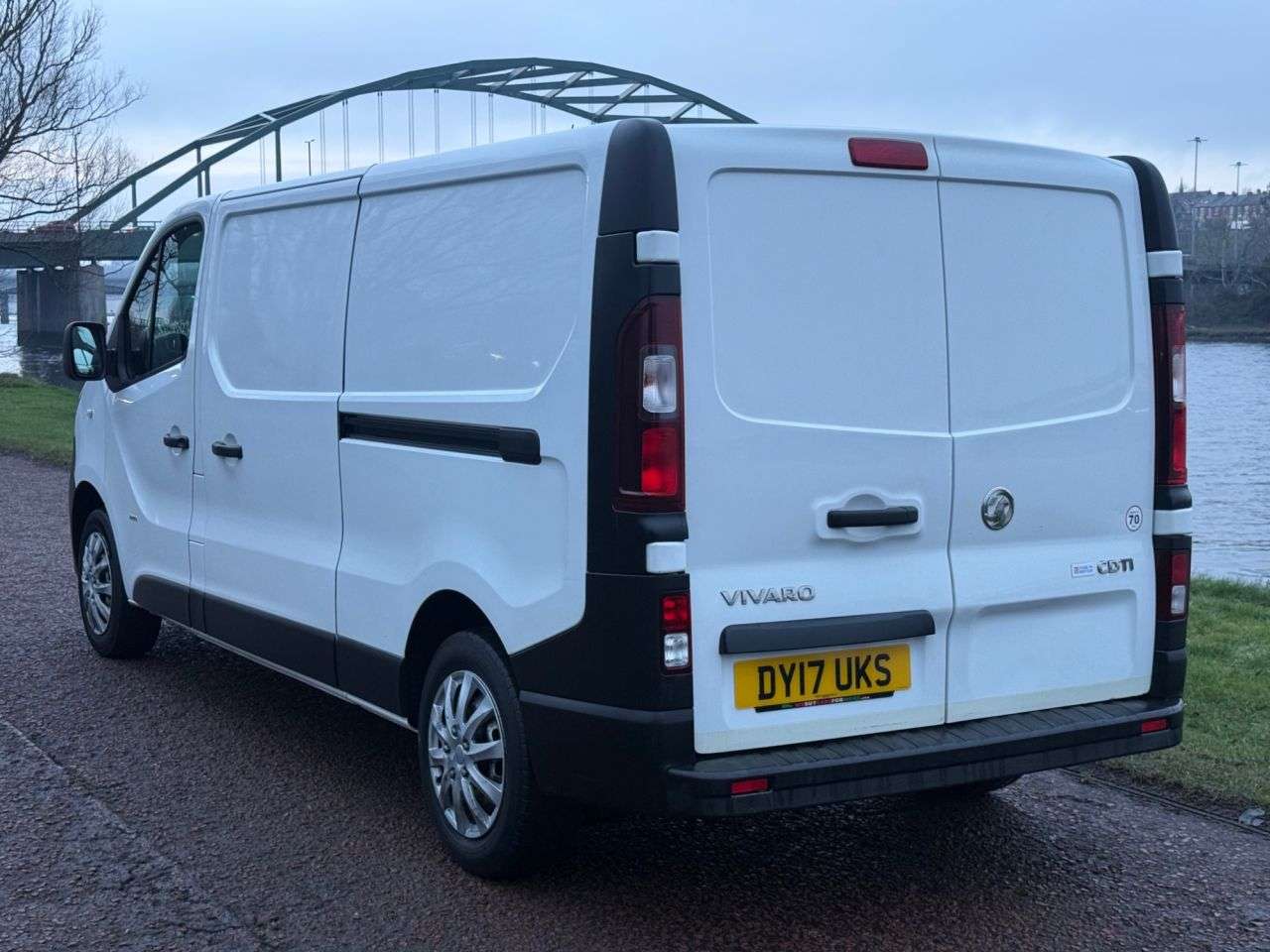 2017 VAUXHALL VIVARO 2017 VAUXHALL VIVARO