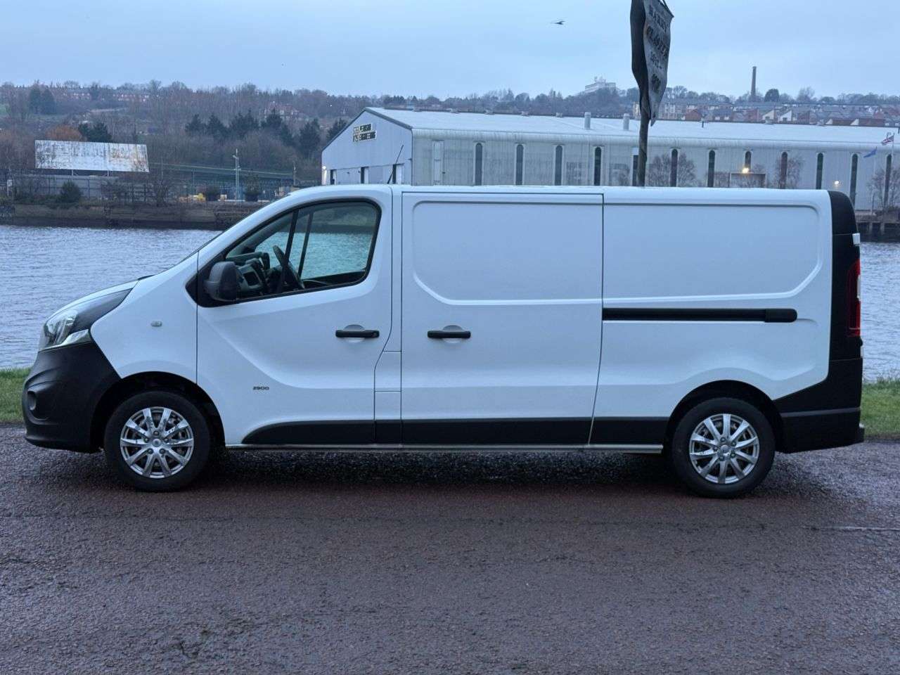 2017 VAUXHALL VIVARO 2017 VAUXHALL VIVARO