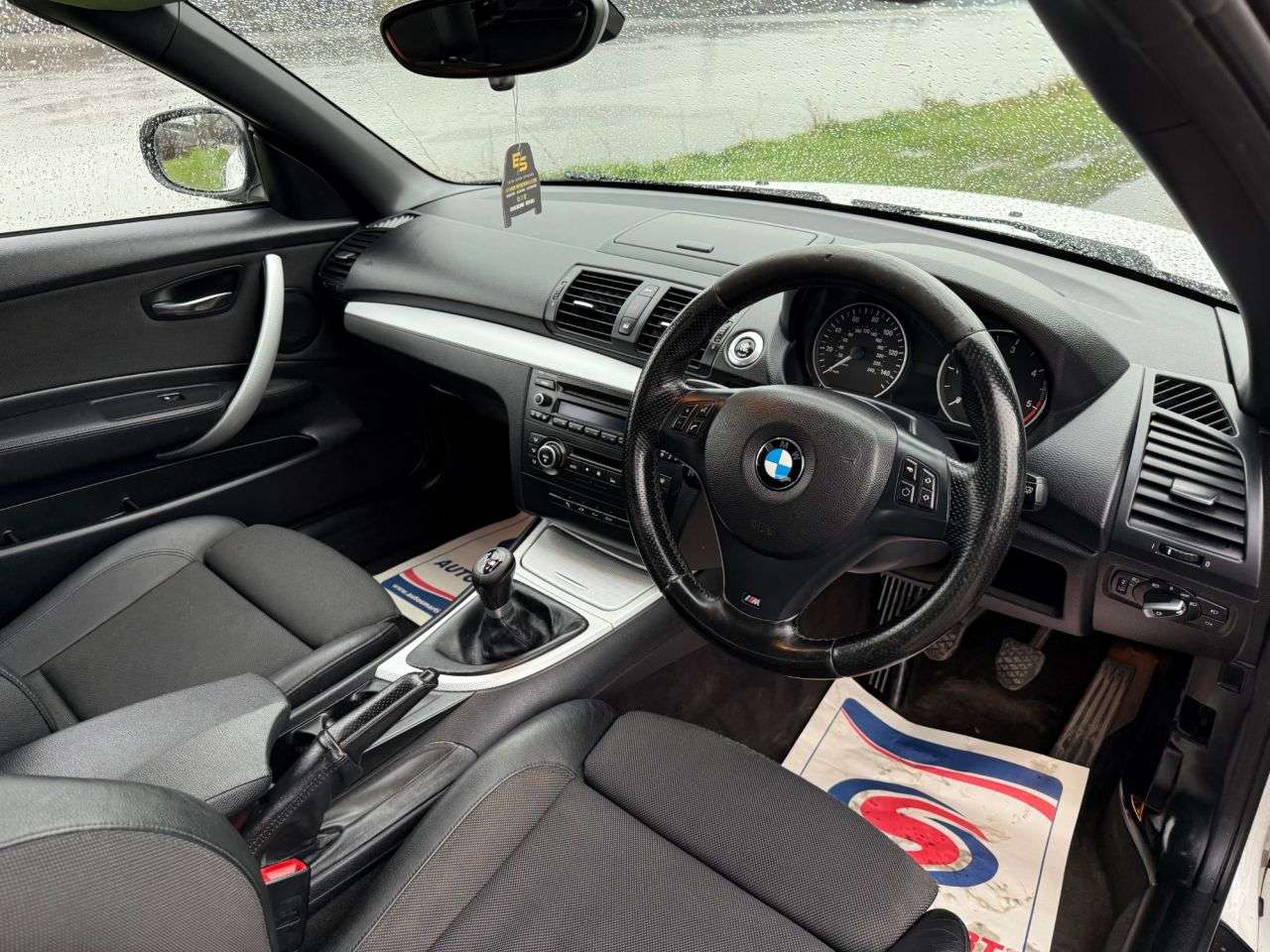 2012 BMW 1 SERIES 2012 BMW 1 SERIES