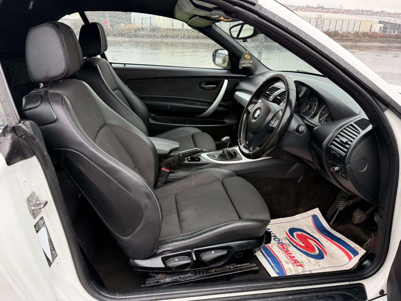 2012 BMW 1 SERIES 2012 BMW 1 SERIES