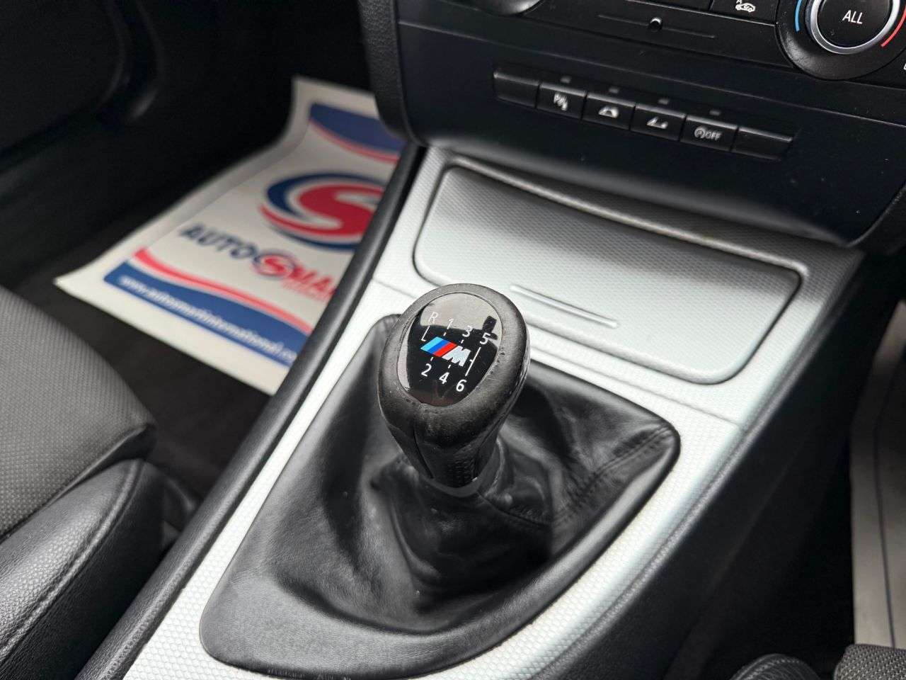 2012 BMW 1 SERIES 2012 BMW 1 SERIES