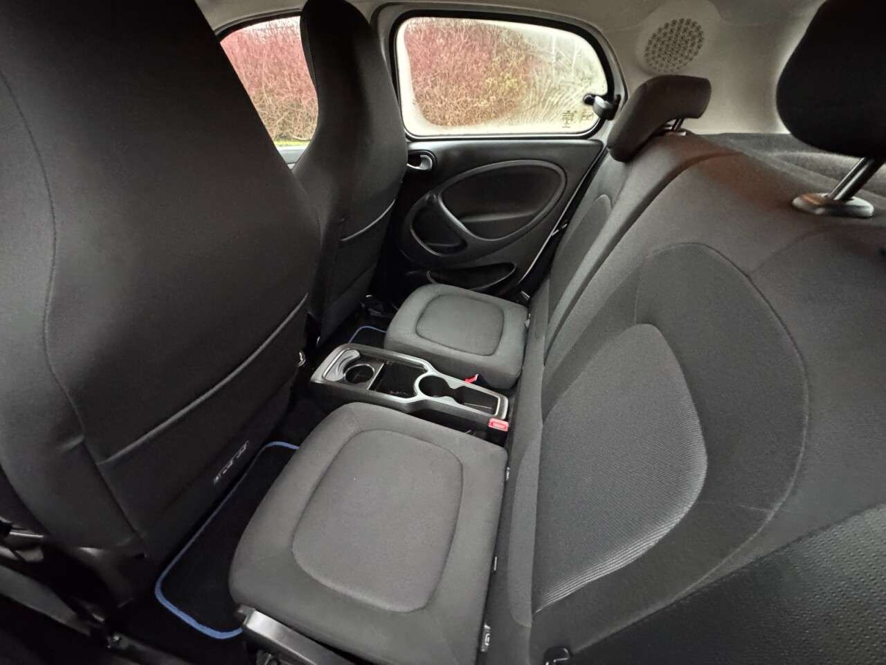 2017 SMART FORFOUR 2017 SMART FORFOUR