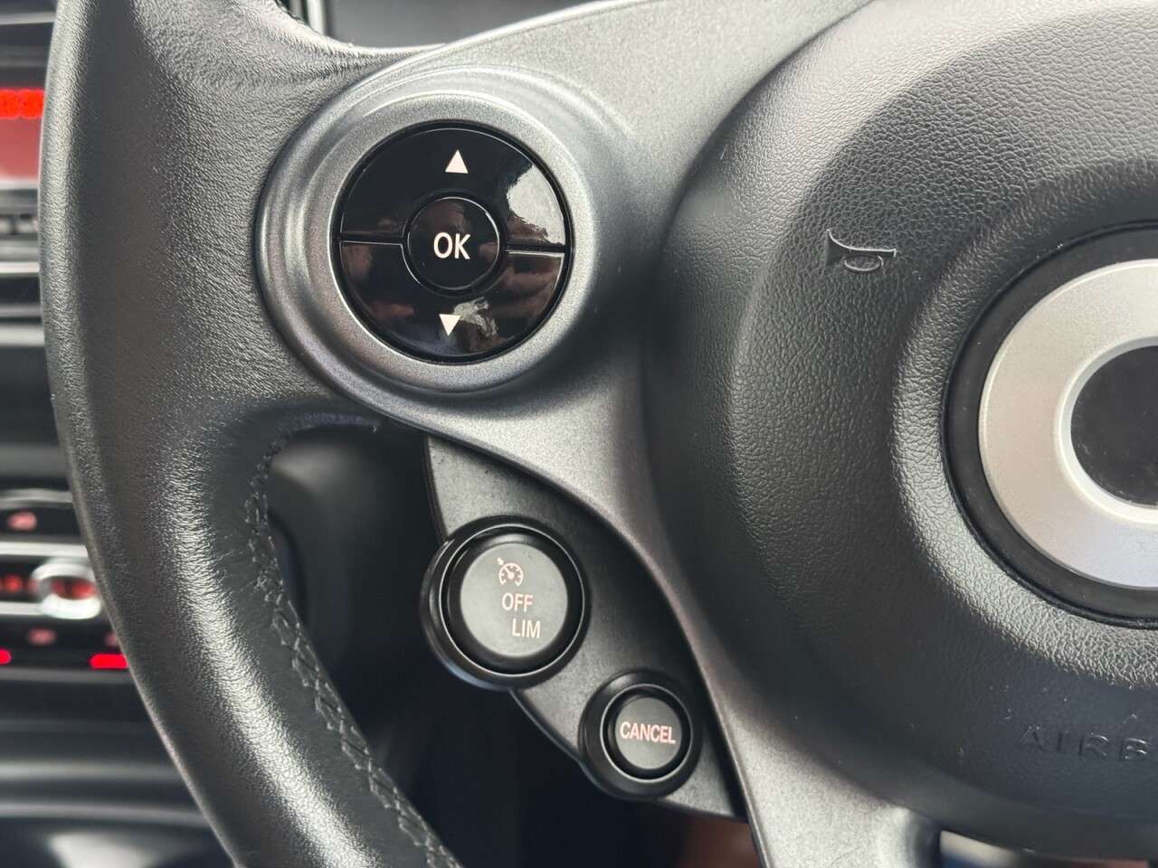 2017 SMART FORFOUR 2017 SMART FORFOUR