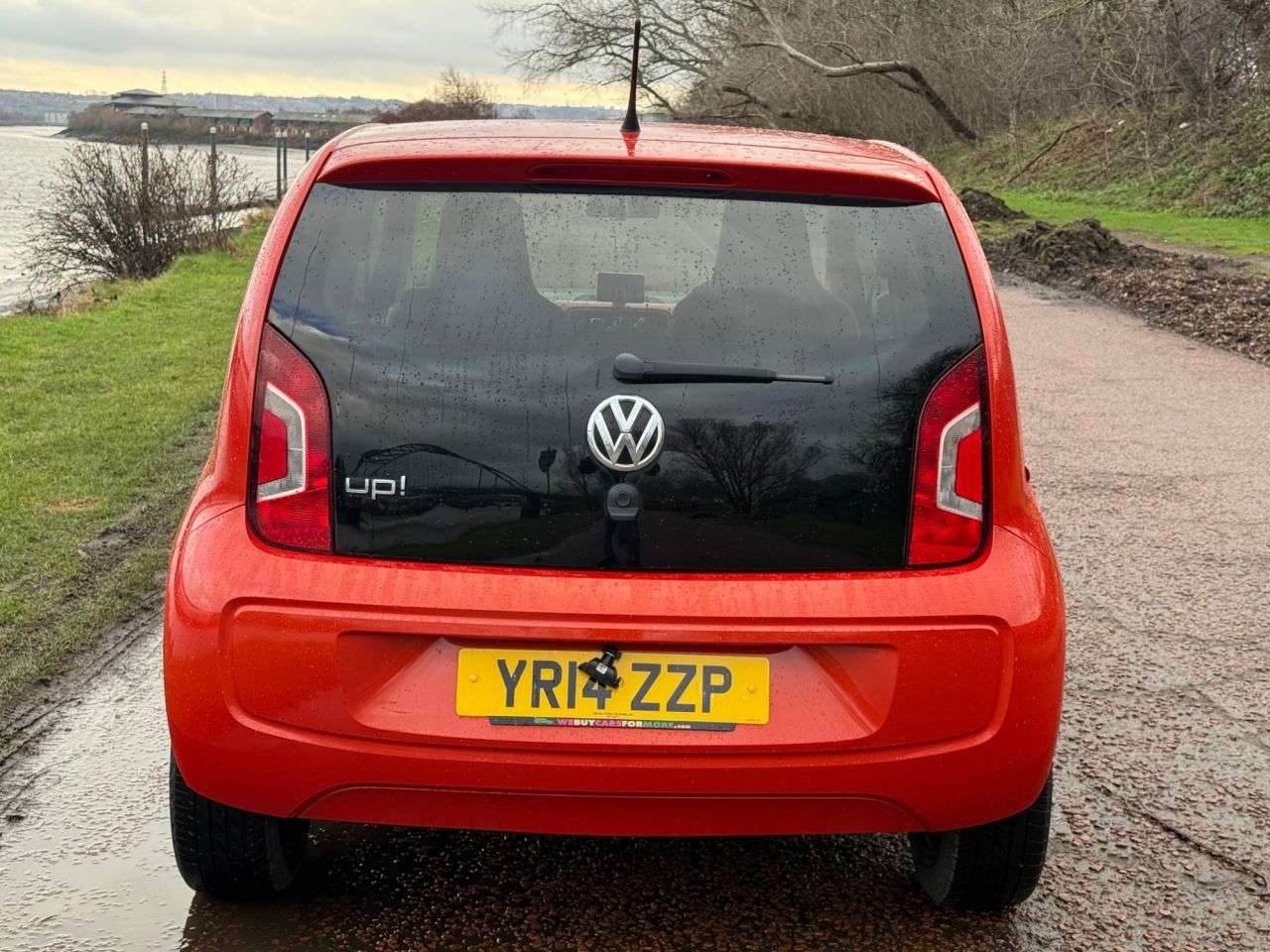 2014 VOLKSWAGEN UP! 2014 VOLKSWAGEN UP!