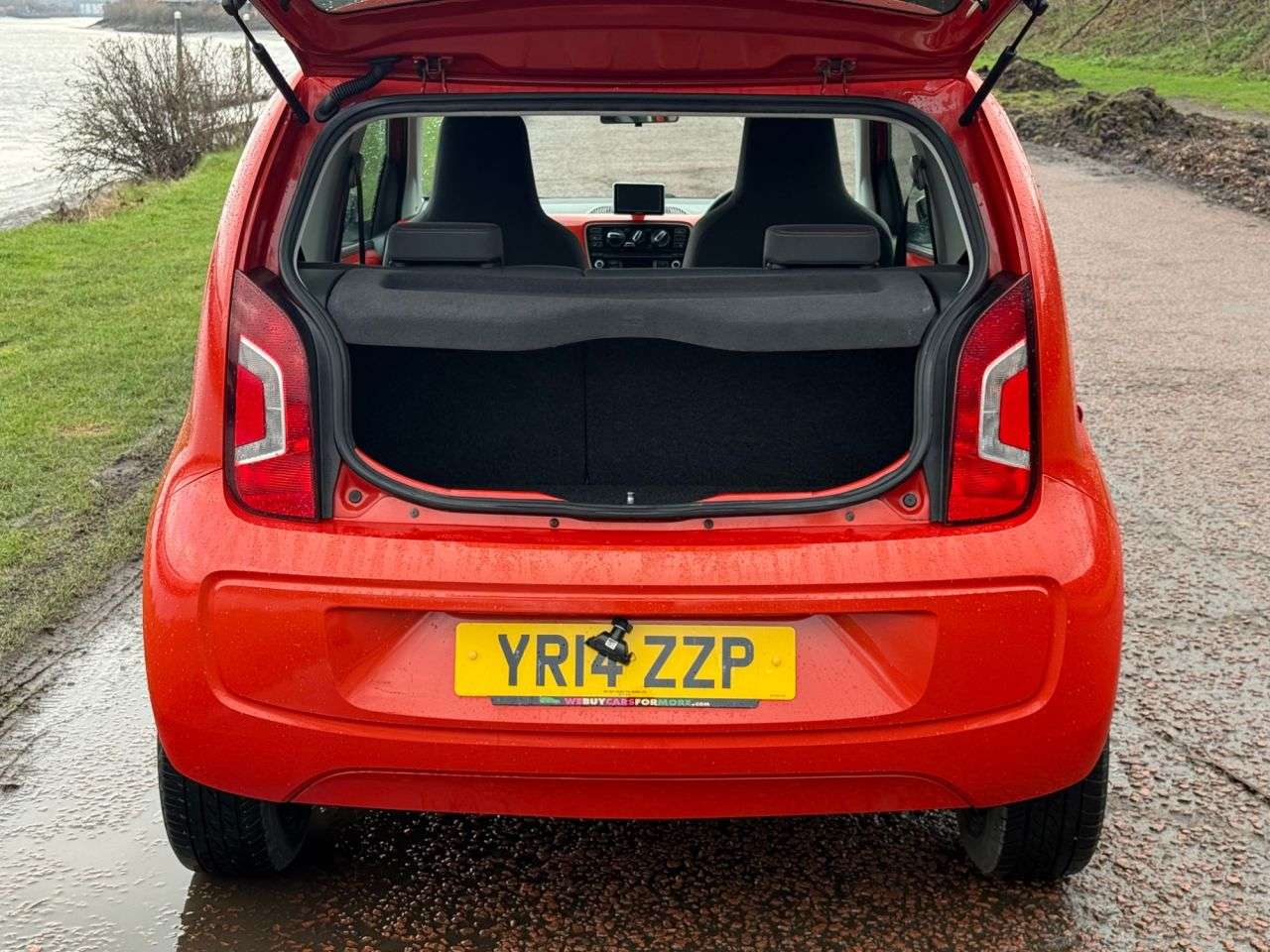 2014 VOLKSWAGEN UP! 2014 VOLKSWAGEN UP!