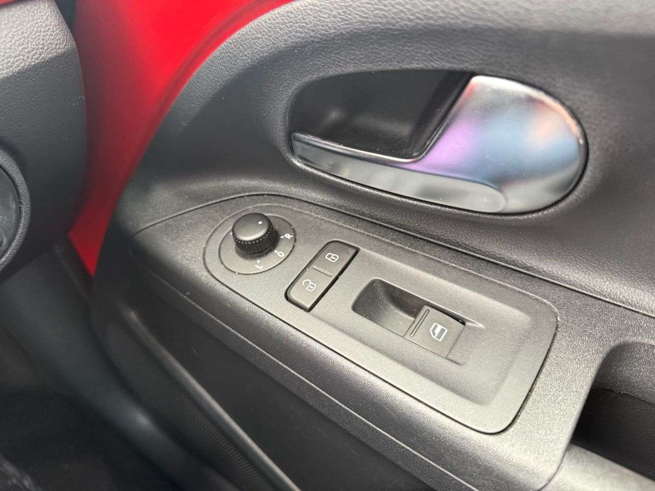 2014 VOLKSWAGEN UP! 2014 VOLKSWAGEN UP!