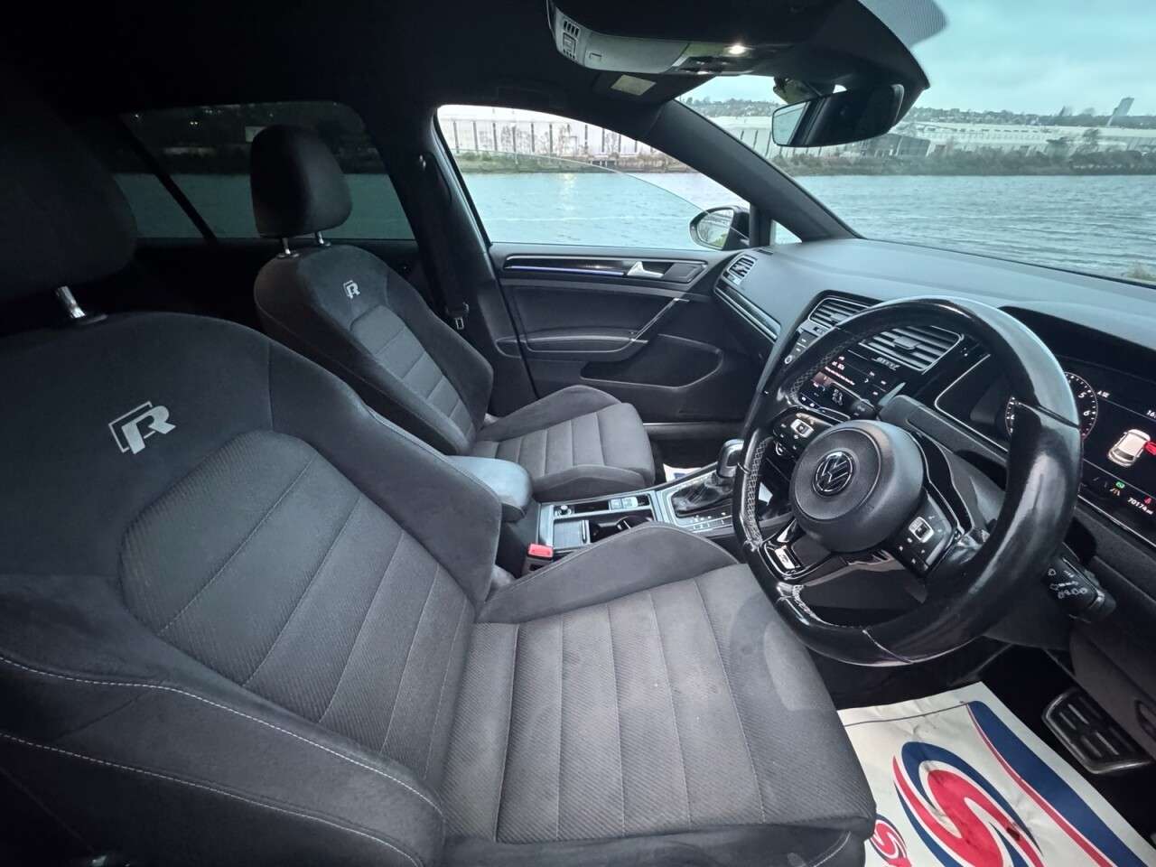 2020 VOLKSWAGEN GOLF 2020 VOLKSWAGEN GOLF