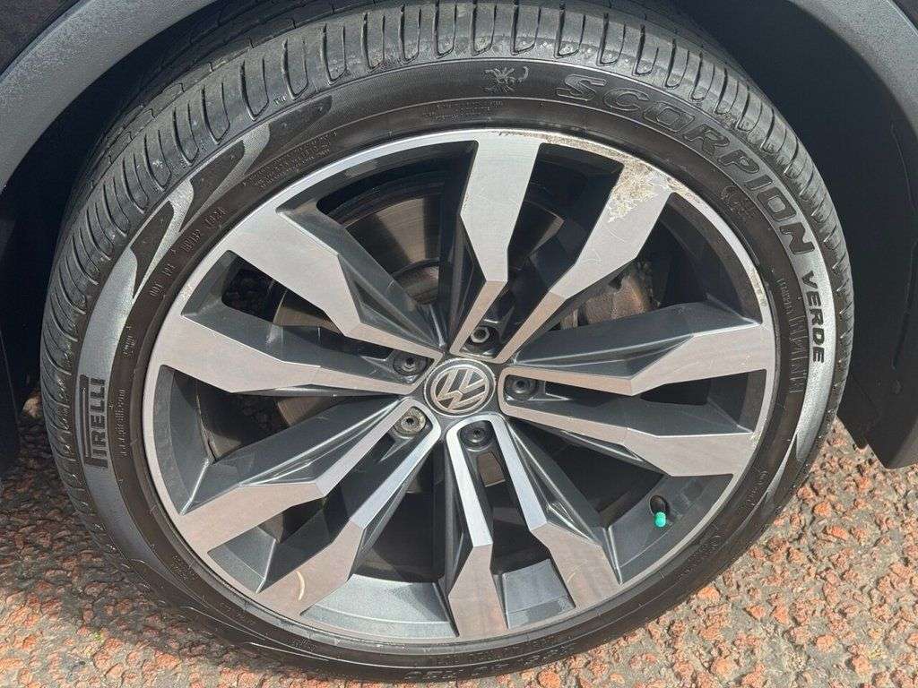 2019 VOLKSWAGEN TIGUAN 2019 VOLKSWAGEN TIGUAN