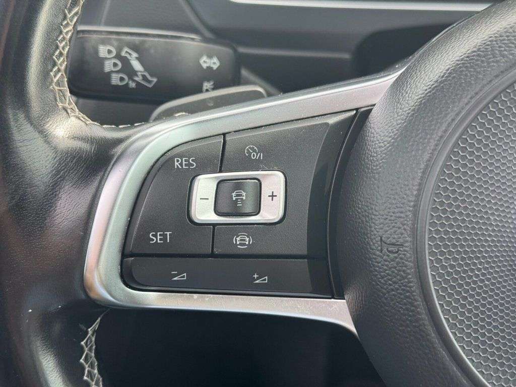 2019 VOLKSWAGEN TIGUAN 2019 VOLKSWAGEN TIGUAN