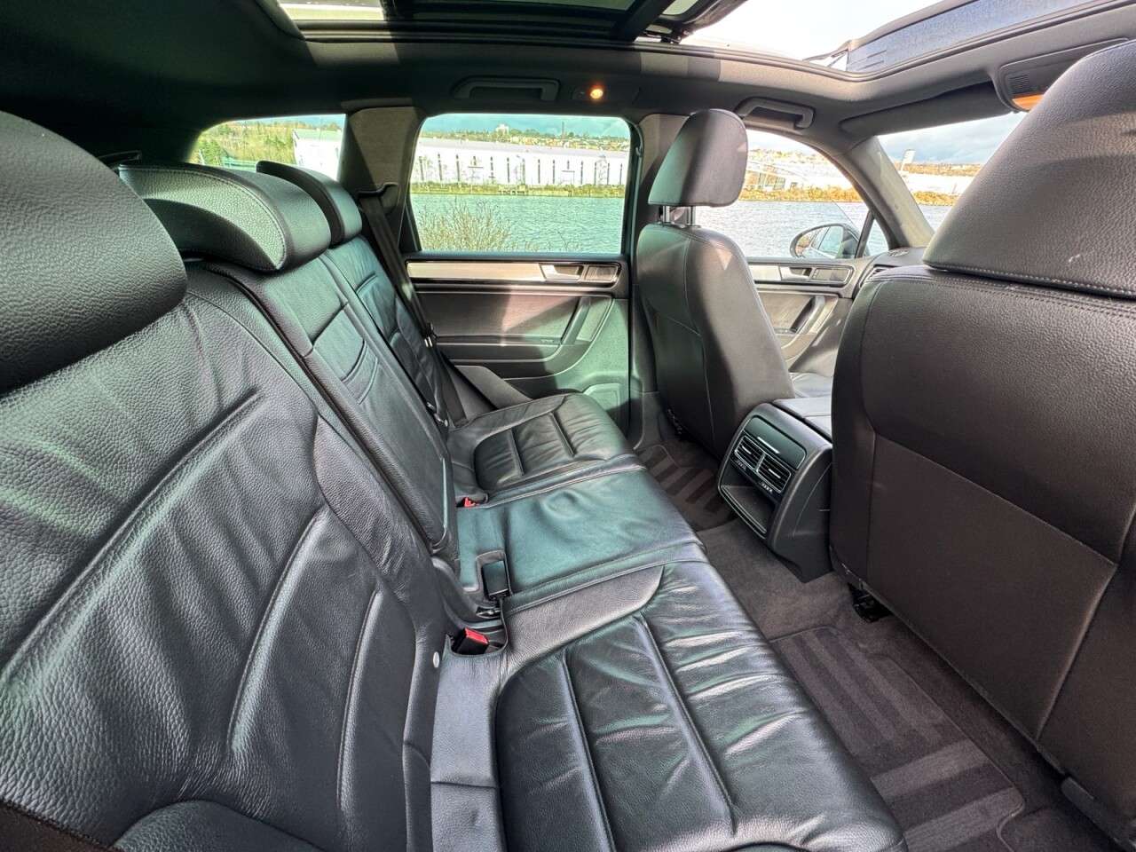 2014 VOLKSWAGEN TOUAREG 2014 VOLKSWAGEN TOUAREG