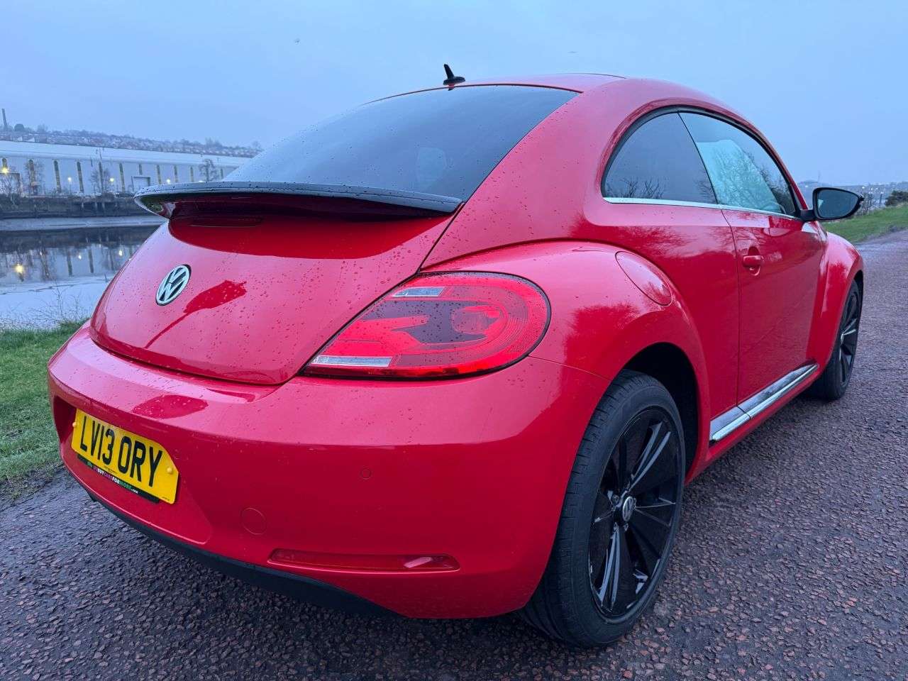 A 2013 VOLKSWAGEN BEETLE 2.0 TDI Sport Hatchback 3dr Diesel Manual Euro 5 (140 ps) DUAL CLIMATE CONT A 2013 VOLKSWAGEN BEETLE 2.0 TDI Sport Hatchback 3dr Diesel Manual Euro 5 (140 ps) DUAL CLIMATE CONT