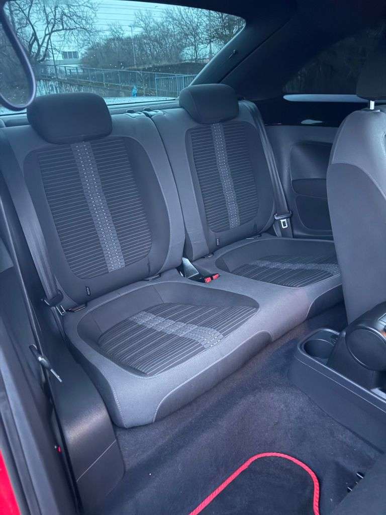 2013 VOLKSWAGEN BEETLE 2013 VOLKSWAGEN BEETLE