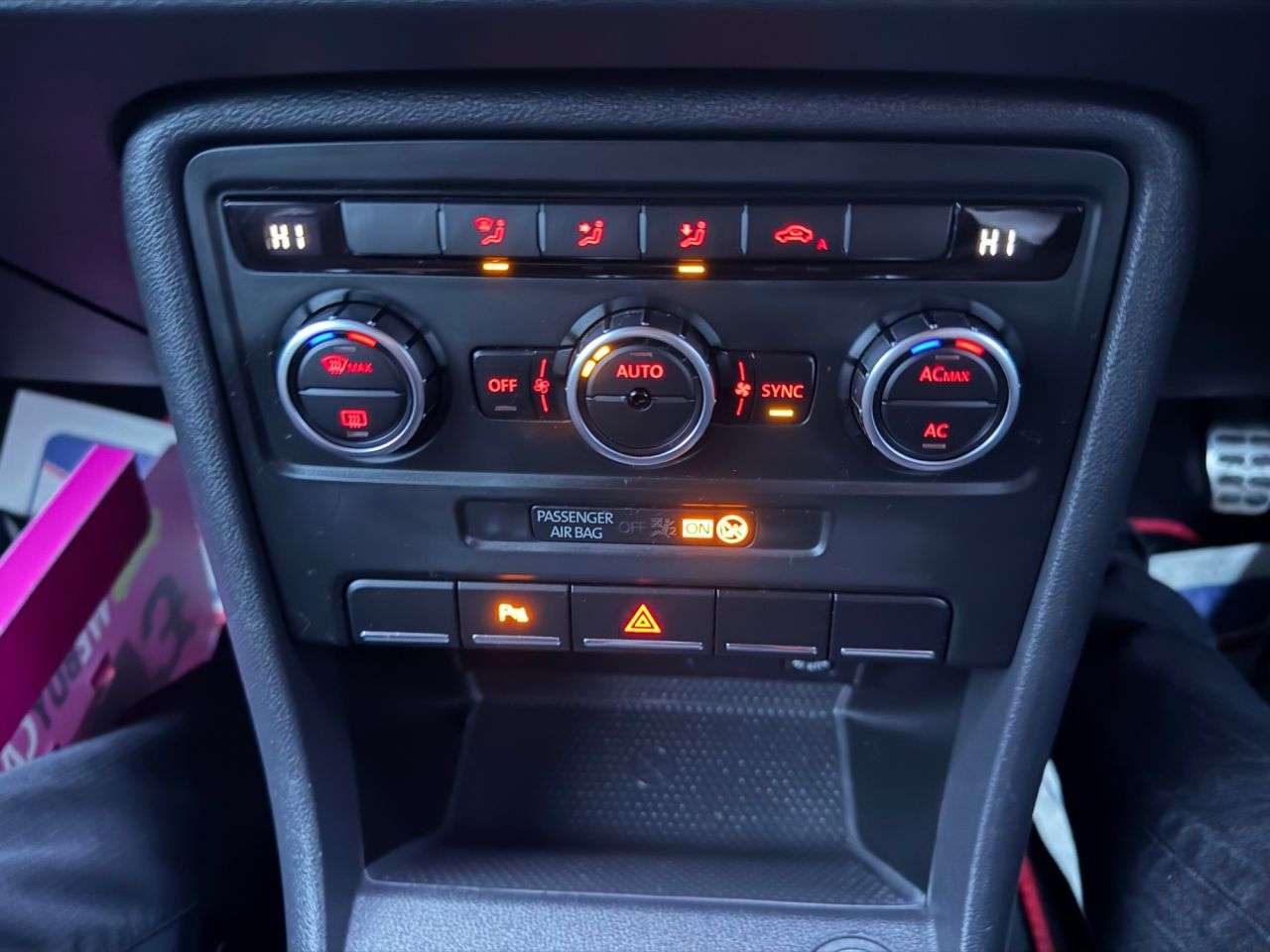 2013 VOLKSWAGEN BEETLE 2013 VOLKSWAGEN BEETLE