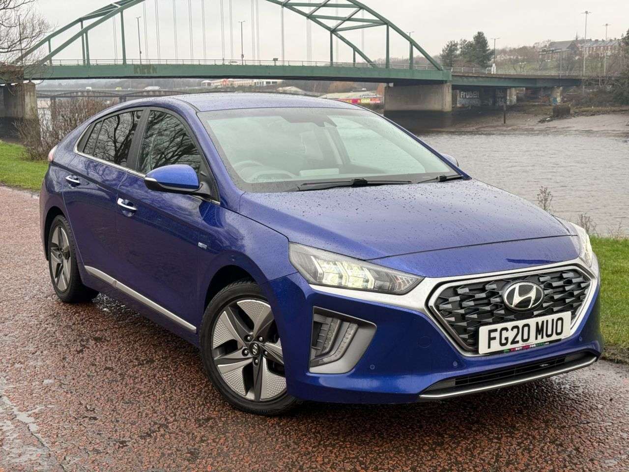 A 0 HYUNDAI IONIQ 1.6 h-GDi Premium SE Hatchback 5dr Petrol Hybrid DCT Euro 6 (s/s) (141 ps) A 0 HYUNDAI IONIQ 1.6 h-GDi Premium SE Hatchback 5dr Petrol Hybrid DCT Euro 6 (s/s) (141 ps)