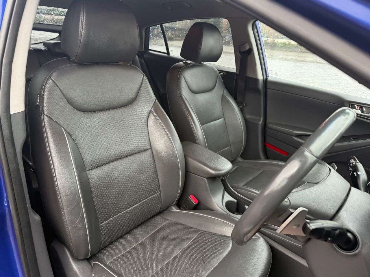 0 HYUNDAI IONIQ 0 HYUNDAI IONIQ