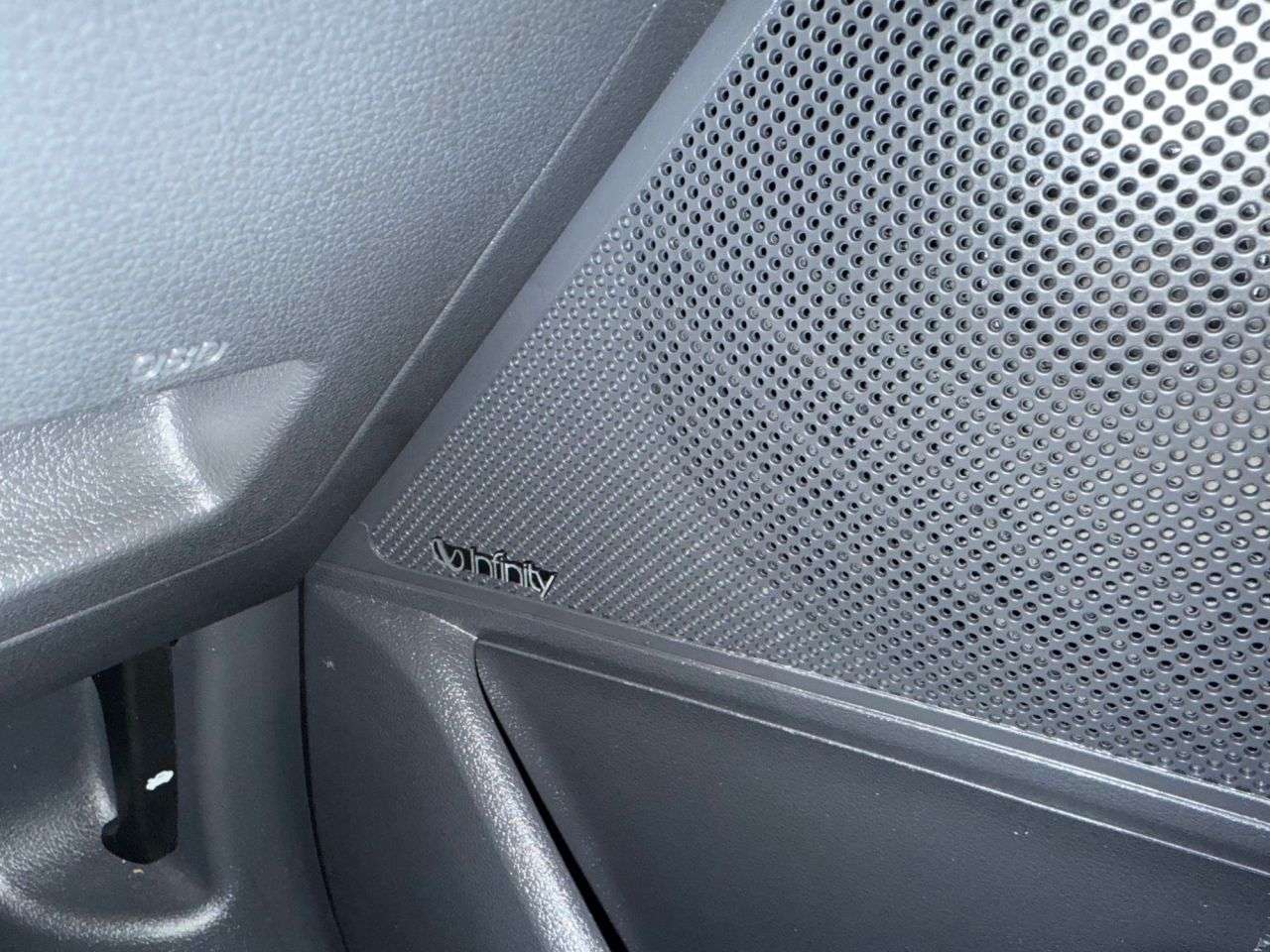 0 HYUNDAI IONIQ 0 HYUNDAI IONIQ