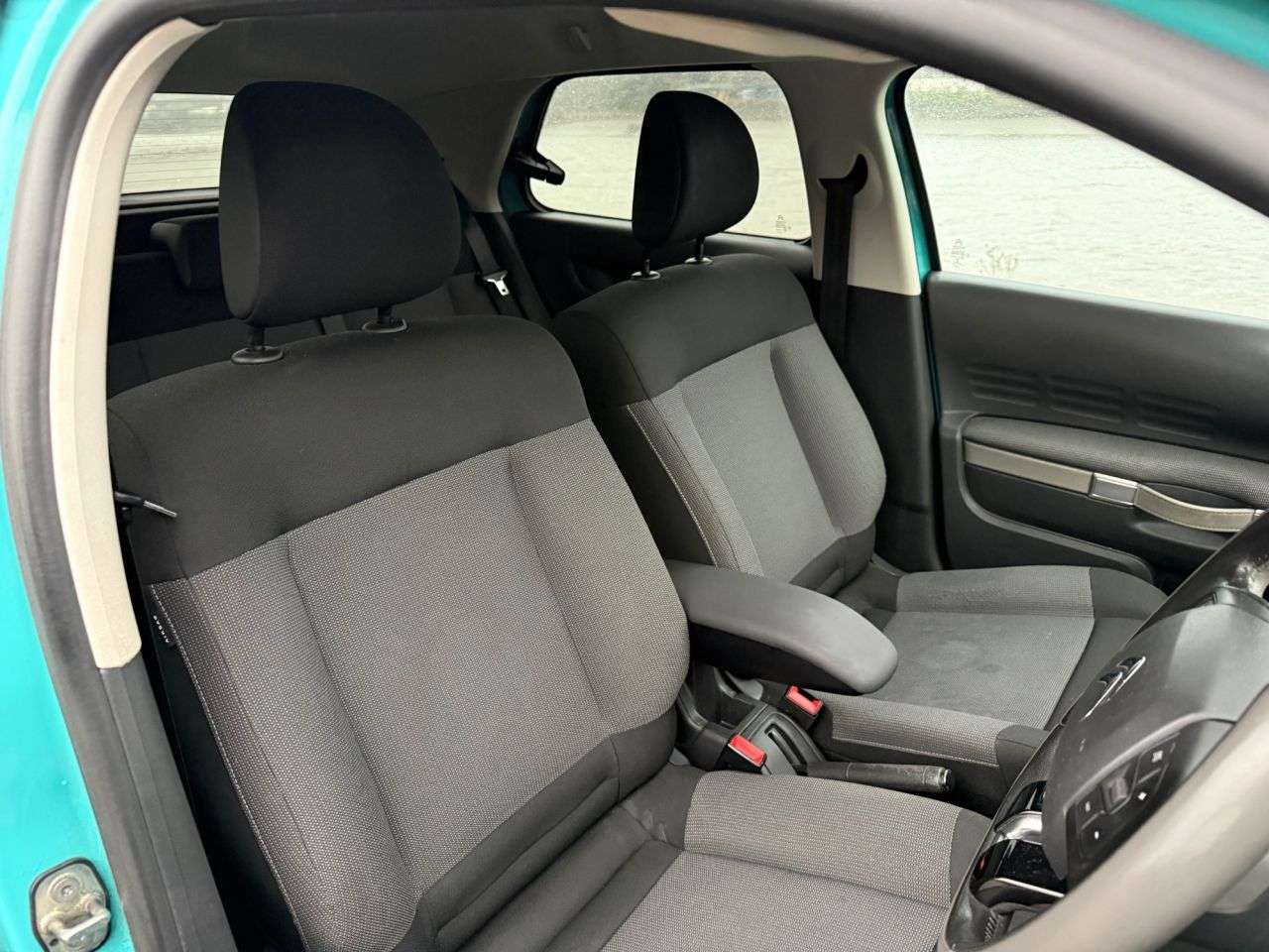 2015 CITROEN C4 CACTUS 2015 CITROEN C4 CACTUS