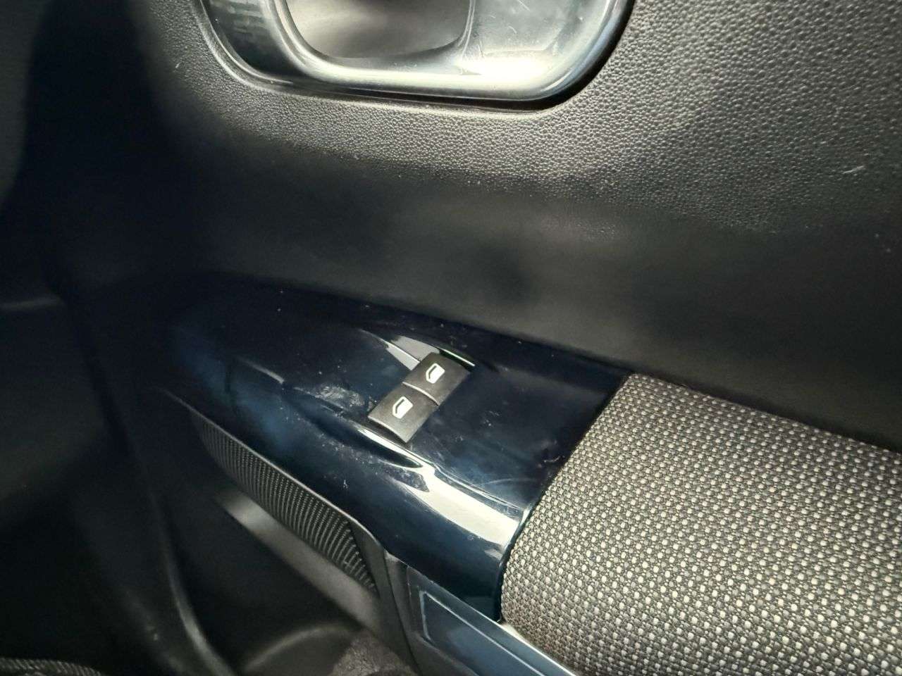 2015 CITROEN C4 CACTUS 2015 CITROEN C4 CACTUS